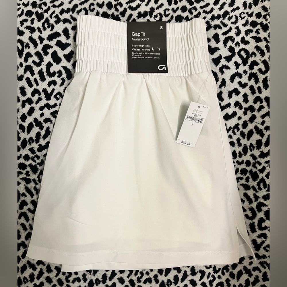 GapFit High Rise Runaround Skort